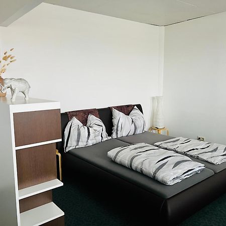 Kobra Room Fuer 4 Personen Spielberg Bei Knittelfeld Exteriér fotografie